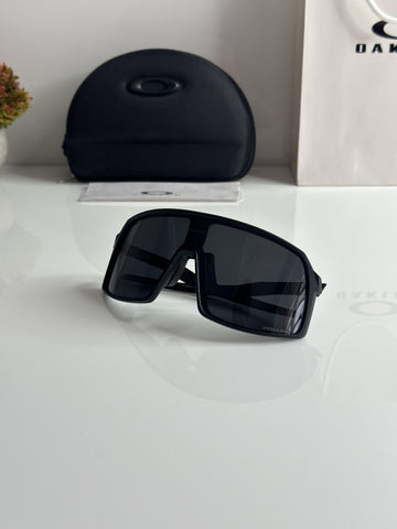 Oakle_y 9406_Black