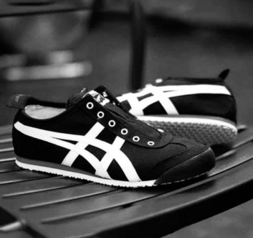 Onitsuka_a Tiger Slipon Black White fix