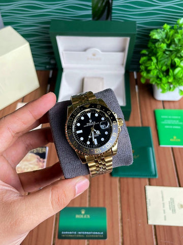 Role_x Oyster perpetual Gmt master Gold-Black