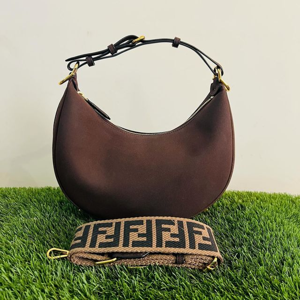 Fend_i Graphy Sling Shoulder Bag coffee Brown (BOX) BAG 44