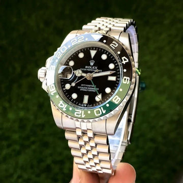 Branded GMT 2 Watch (King Ko*Li Using it )